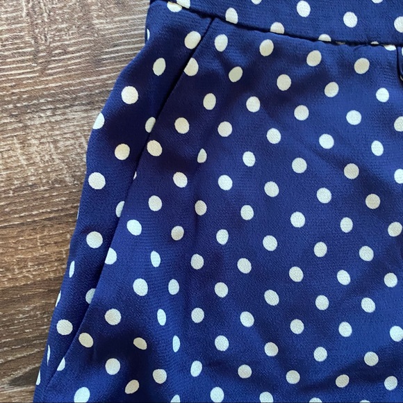 Zara Woman Pleated Front Navy White Polka Dot Shorts Size Large - Picture 4 of 8